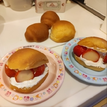 久しぶりのパン作りでまたまたリピート♪半量はロールパンの形で子どものお弁当とおやつはマリトッツォに♡寝落ちし2次発酵2時間オーバーさせましたが美味しかったです笑